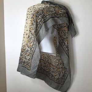 Lightweight Floral-Print Scarf in Black, Gray & Beige